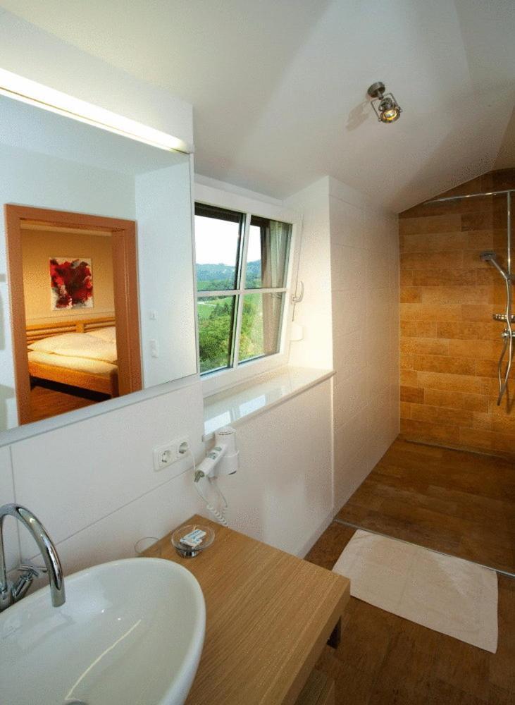 Hotel Toso Genussreich à Leutschach Extérieur photo