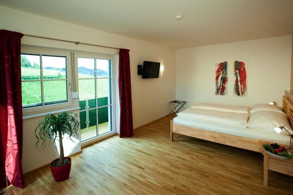 Hotel Toso Genussreich à Leutschach Extérieur photo